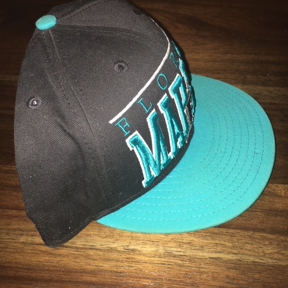 Florida Mariners New Era SnapBack - Picture 3 of 5